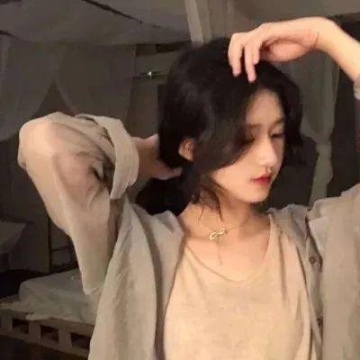 窒友梅根